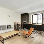 Pick A Flat\'S Apartment In Le Marais - Rue Sainte Croix De La Bretonnerie